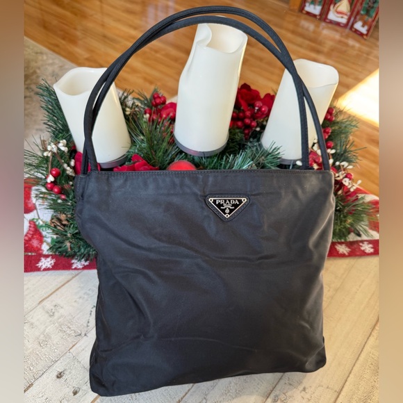 Prada 💫 Bag 💫 - Picture 1 of 12